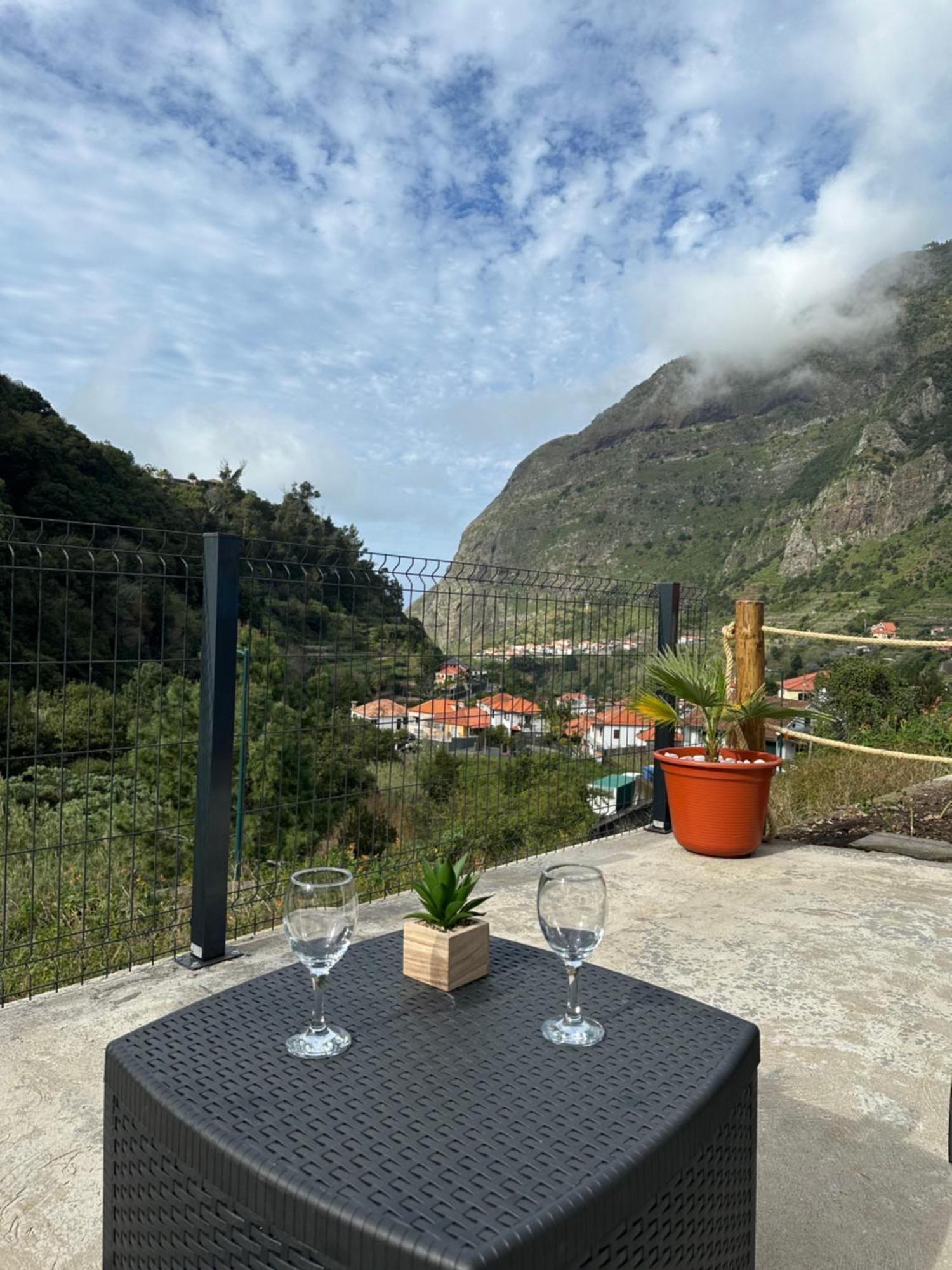 The Valley House * Sao Vicente (Madeira)