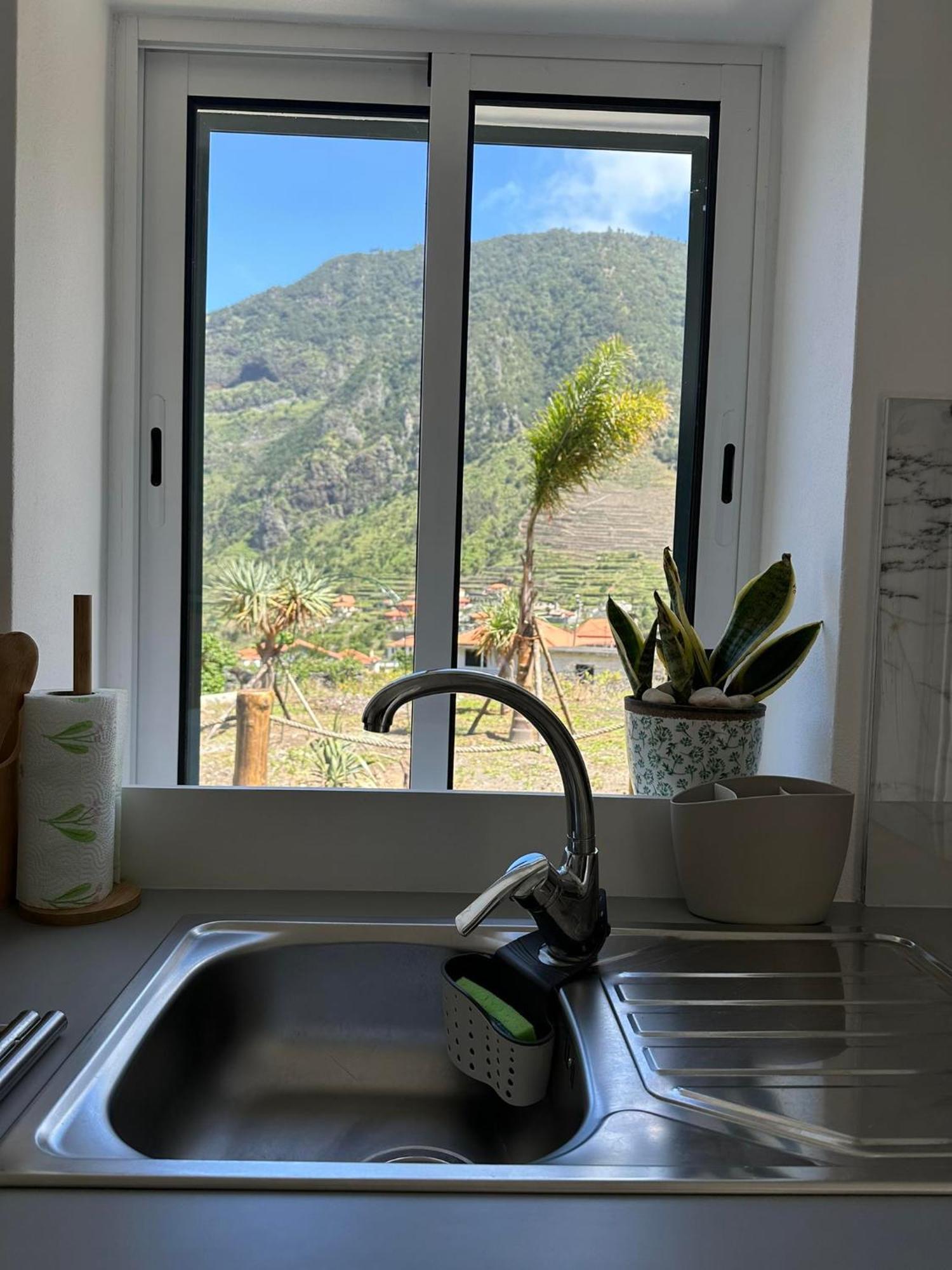 The Valley House Sao Vicente (Madeira)